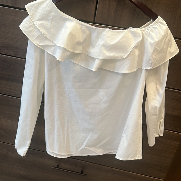 NWT Calvin Klein Off Shoulder Asymmetrical Ruffle Blouse - Picture 4 of 7